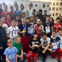 Сборная Приморского края заняла первое общекомандное место на чемпионате и первенстве ДФО по кикбоксингу в разделе фулл-контакт
