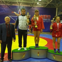 Владивостокские самбистки завоевали пять медалей на чемпионате России