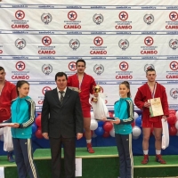 Приморские самбисты завоевали золото и серебро на первенстве России по самбо